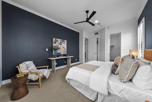 2216 Thornton RD 431, Austin, TX 78704