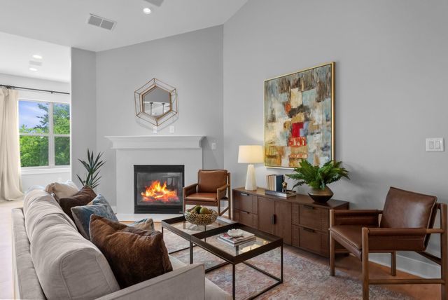 2216 Thornton RD 431, Austin, TX 78704