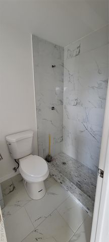 83 Kraemer Street, Hicksville, NY 11801