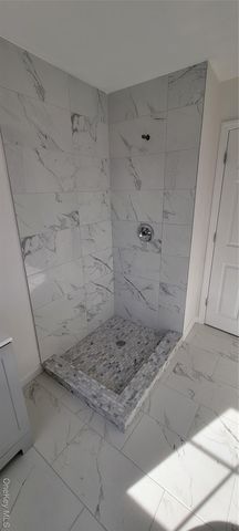 83 Kraemer Street, Hicksville, NY 11801