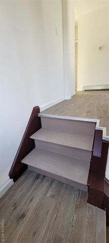 83 Kraemer Street, Hicksville, NY 11801