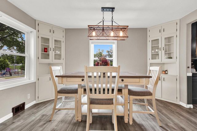 131 Kettle Moraine DRIVE N, Slinger, WI 53086