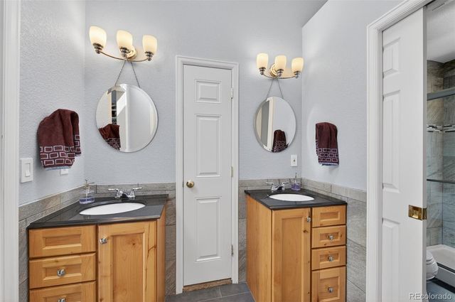 22 Manzanita, Littleton, CO 80127