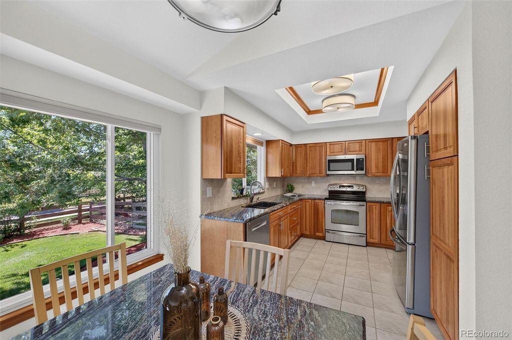 Image 10 of property listing at 22 Manzanita, Littleton, CO 80127