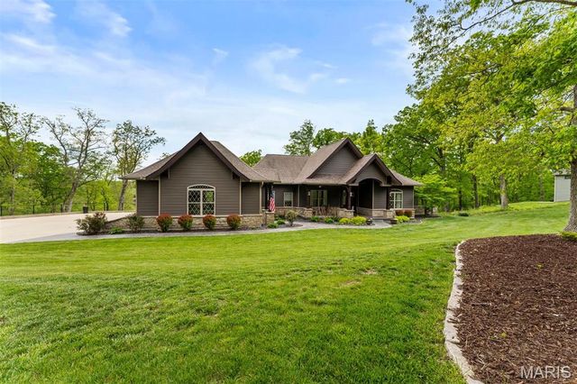 24 Kniess Court, Troy, MO 63379
