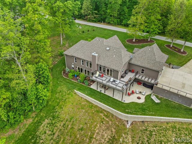 24 Kniess Court, Troy, MO 63379