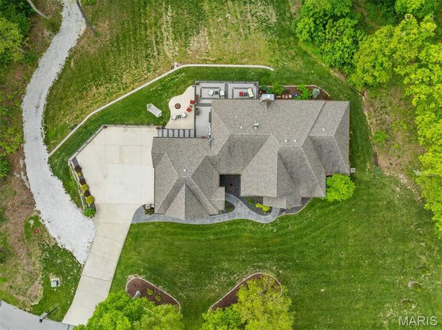 24 Kniess Court, Troy, MO 63379