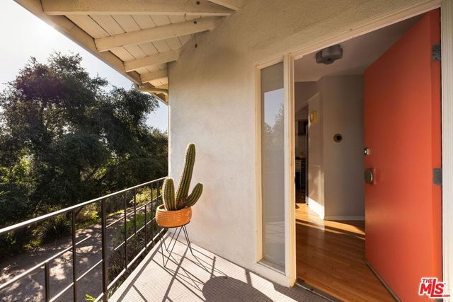 941 Cavanagh Road, Glendale, CA 91207