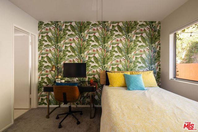 941 Cavanagh Road, Glendale, CA 91207