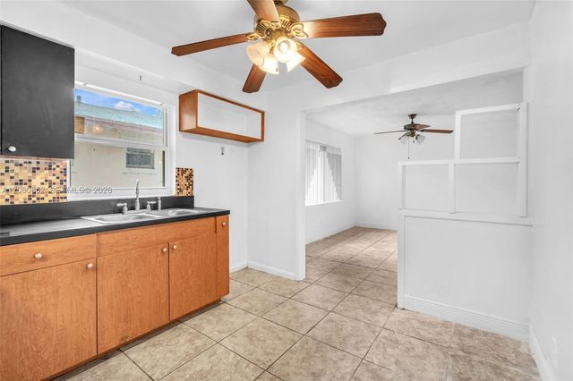 2301 SW 48th Avenue, West Park, FL 33023
