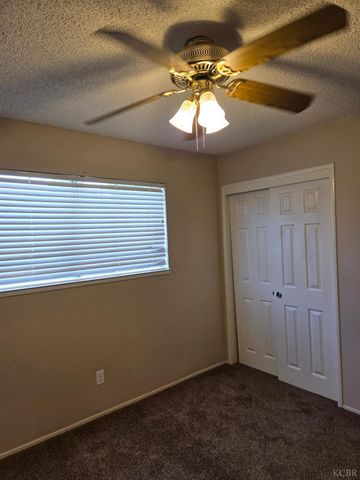 2889 Adrian Circle, Hanford, CA 93230