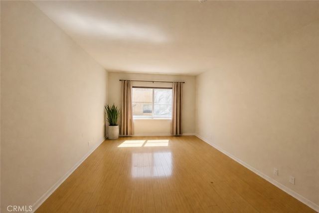 1811 Manning 302, Los Angeles, CA 90025