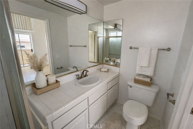 1811 Manning 302, Los Angeles, CA 90025