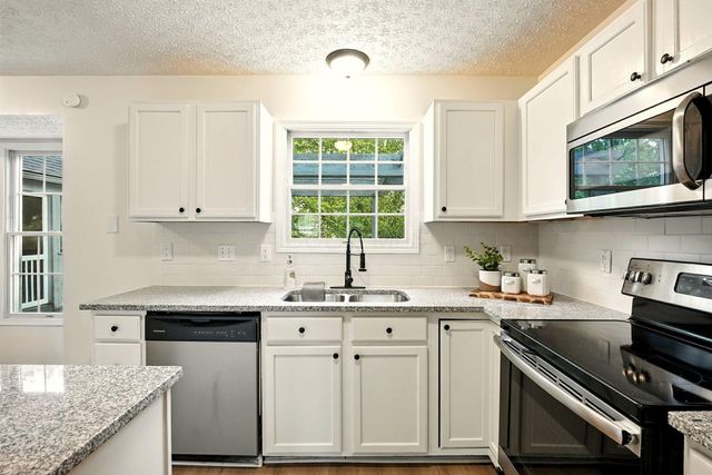 224 Overtrick Drive, Delaware, OH 43015