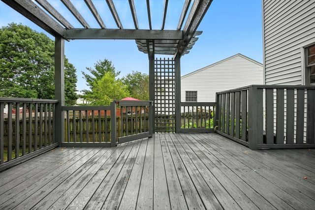 224 Overtrick Drive, Delaware, OH 43015