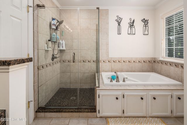 1800 Muirfield Drive, Greenville, NC 27858