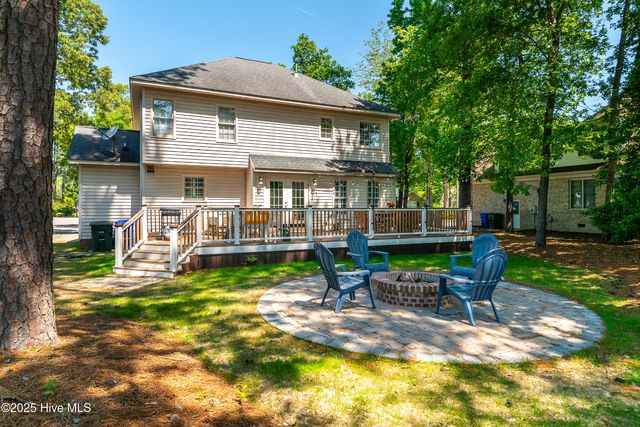 1800 Muirfield Drive, Greenville, NC 27858