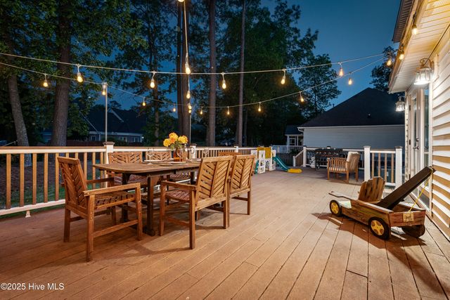 1800 Muirfield Drive, Greenville, NC 27858