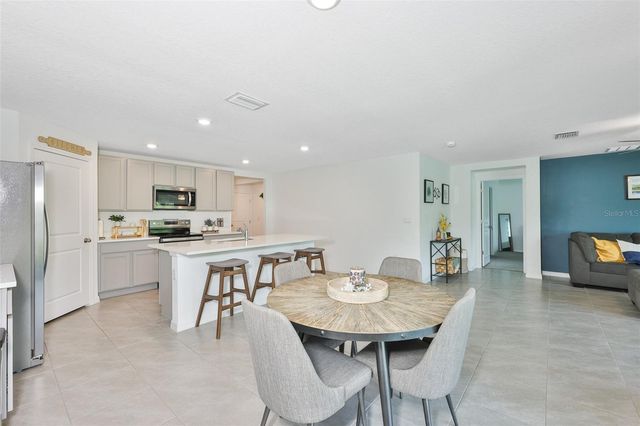 1902 TAHITIAN SUNRISE DRIVE, Plant City, FL 33565