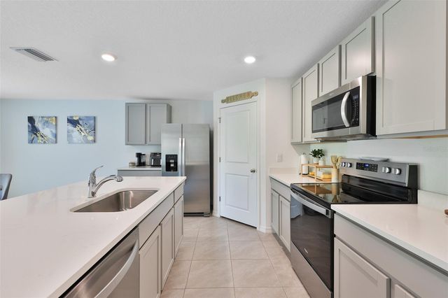 1902 TAHITIAN SUNRISE DRIVE, Plant City, FL 33565