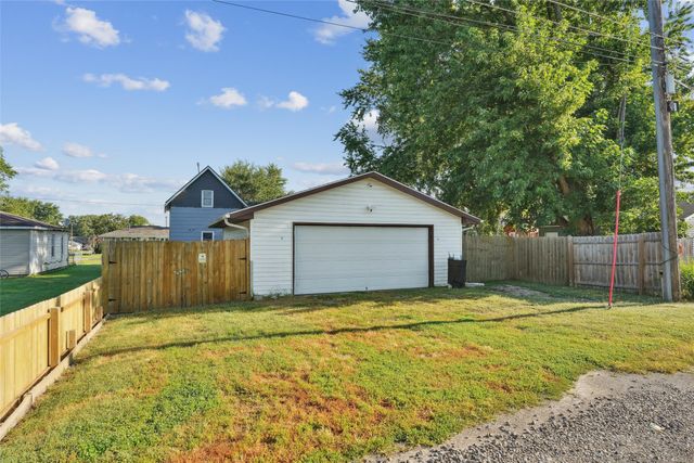 223 W Broadway Street, Colfax, IA 50054