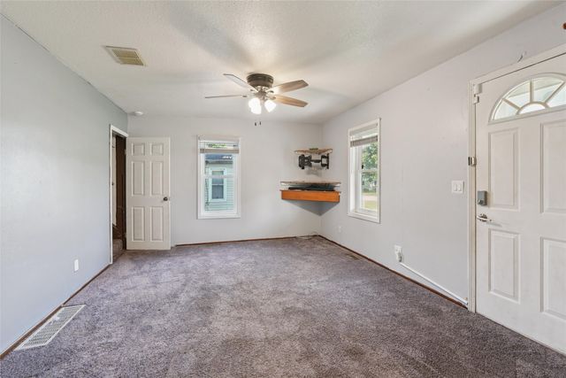 223 W Broadway Street, Colfax, IA 50054