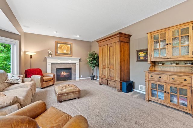 13090 Crolly Path, Rosemount, MN 55068