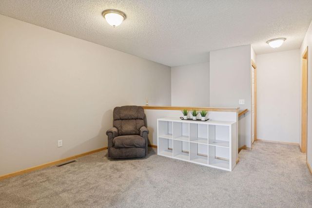 4675 Victor Path 5, Hugo, MN 55038