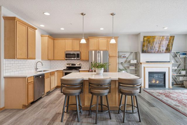 4675 Victor Path 5, Hugo, MN 55038