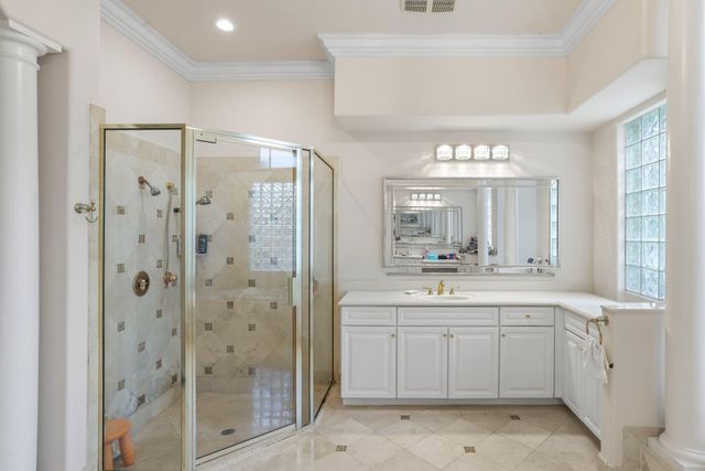 19234 S Creekshore Court, Boca Raton, FL 33498