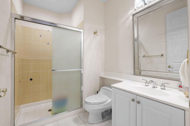 19234 S Creekshore Court, Boca Raton, FL 33498