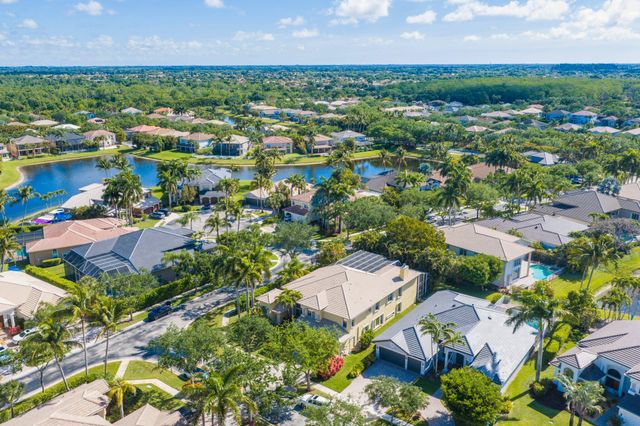 19234 S Creekshore Court, Boca Raton, FL 33498