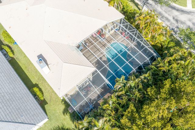 19234 S Creekshore Court, Boca Raton, FL 33498