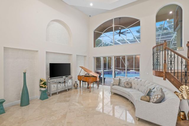 19234 S Creekshore Court, Boca Raton, FL 33498