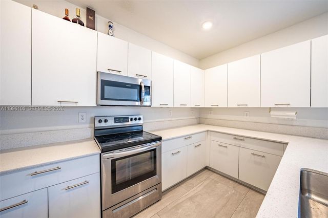 12448 NW 23rd Ct, Miami, FL 33167