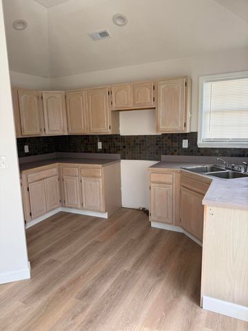 400 N BROOKLINE DR, Columbia, MO 65203