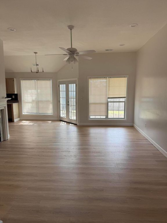 400 N BROOKLINE DR, Columbia, MO 65203