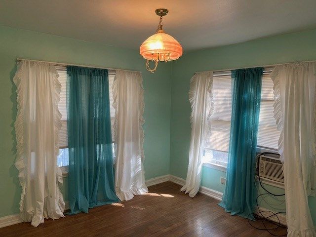 1015 Fourth St, Kerrville, TX 78028