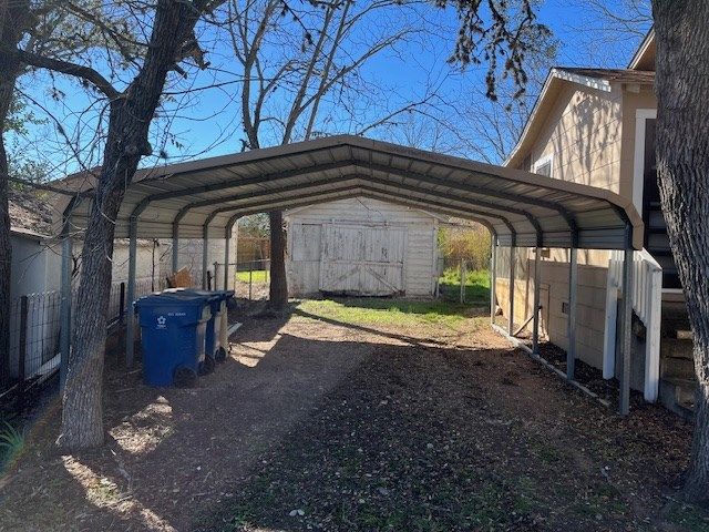 1015 Fourth St, Kerrville, TX 78028