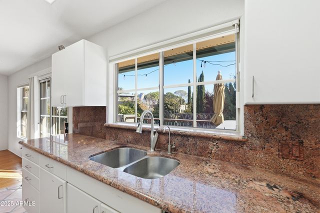 15 DRUM BEAT Circle, Sedona, AZ 86336