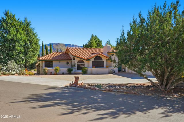 15 DRUM BEAT Circle, Sedona, AZ 86336