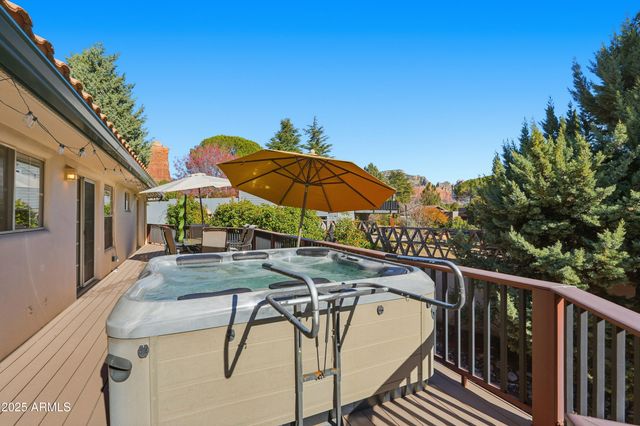 15 DRUM BEAT Circle, Sedona, AZ 86336
