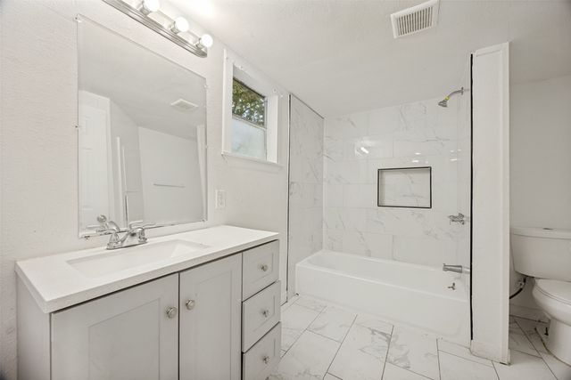 423 W Munson Street, Denison, TX 75020