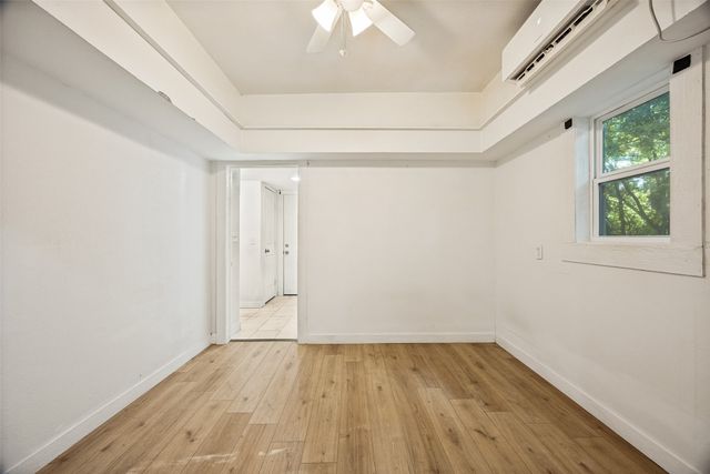 423 W Munson Street, Denison, TX 75020