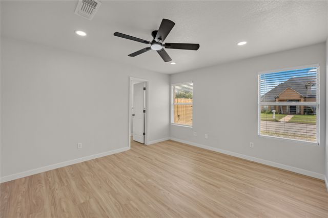 714 Remington Drive, Cleburne, TX 76033