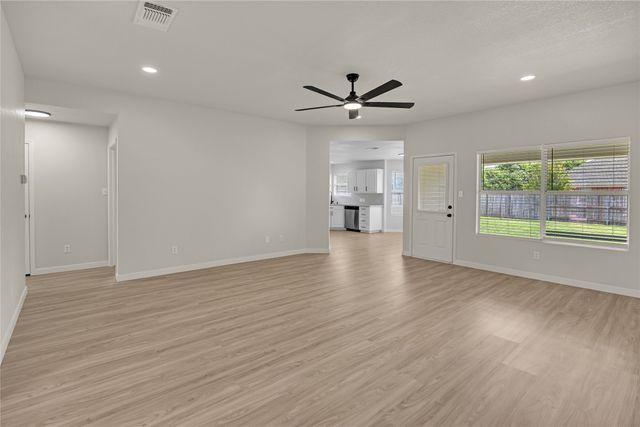 714 Remington Drive, Cleburne, TX 76033