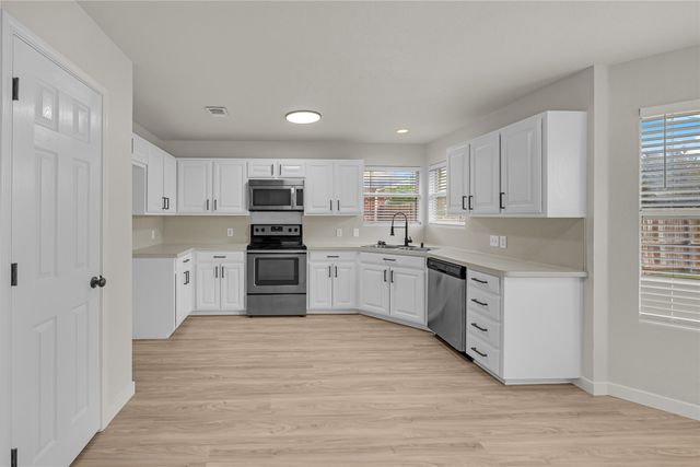 714 Remington Drive, Cleburne, TX 76033