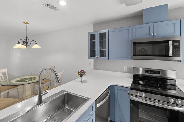 3758 NW 56TH LANE, Gainesville, FL 32653