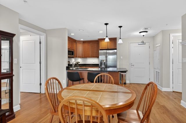 235 Cambridge Street 202, Burlington, MA 01803