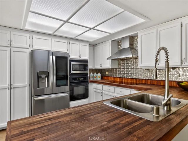 24694 Ashland Drive, Laguna Hills, CA 92653